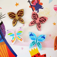 Load image into Gallery viewer, Mini Brooch Butterfly