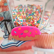 Load image into Gallery viewer, Mini Brooch Doughnut