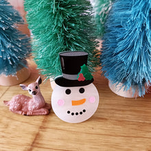 Load image into Gallery viewer, Frosty the Snowman Brooch