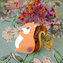 Load image into Gallery viewer, Squirrel Brooch Seconds