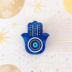 Mini Brooch Protection Hand
