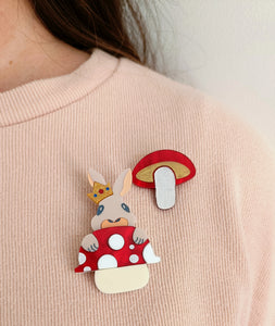 Mini Brooch Mushroom Red