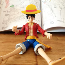 Load image into Gallery viewer, Mini Brooch Straw Hat
