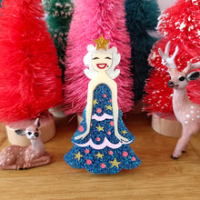Load image into Gallery viewer, Miss Tinsel Brooch Blue
