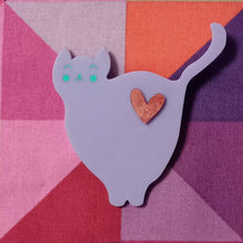Load image into Gallery viewer, Purple Sweet Heart Cat Brooch CLEARANCE
