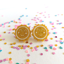 Load image into Gallery viewer, Sun Studs Glitter
