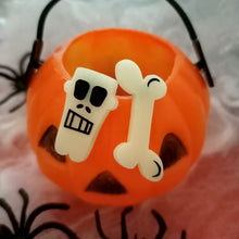 Load image into Gallery viewer, Skull &amp; Bone Studs CLEARANCE
