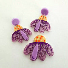 Load image into Gallery viewer, Purple Echinacea Flower Brooch CLEARANCE
