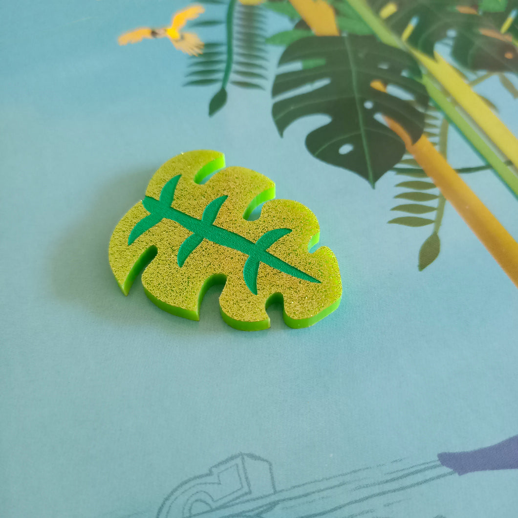 Mini Brooch Monstera Leaf